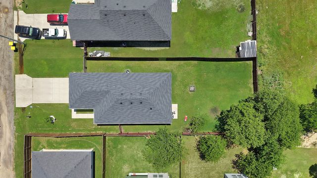 104 Sweeney Street, Hillsboro, TX 76645