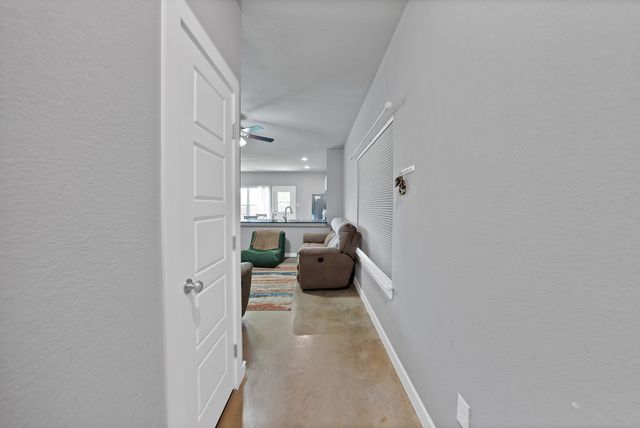 104 Sweeney Street, Hillsboro, TX 76645