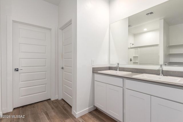 680 W Lexington Street, Vail, AZ 85641