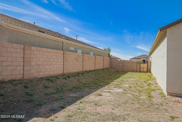 680 W Lexington Street, Vail, AZ 85641