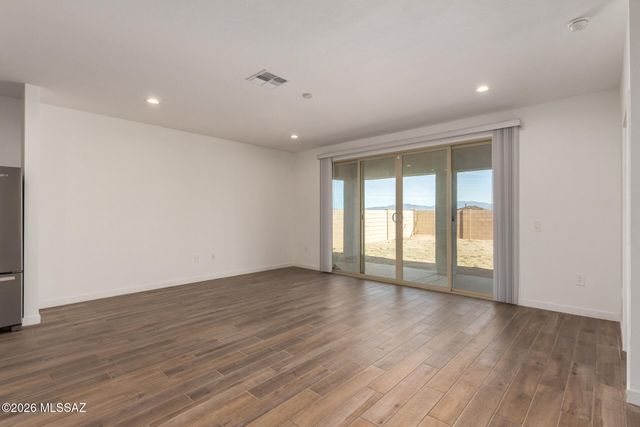 680 W Lexington Street, Vail, AZ 85641