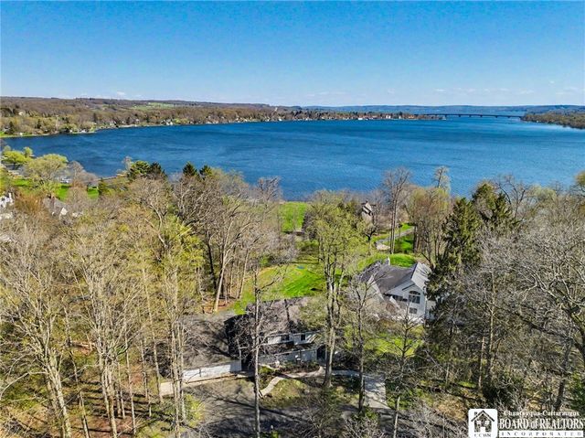 5 Summit Park Drive, Ellery, NY 14712