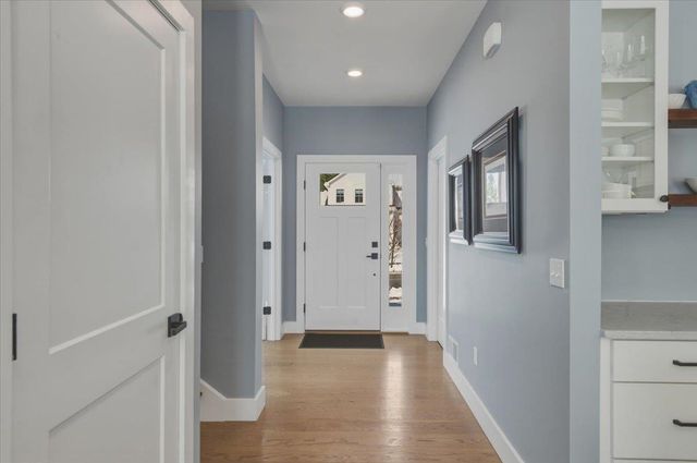 196 Chloe Circle, Williston, VT 05495