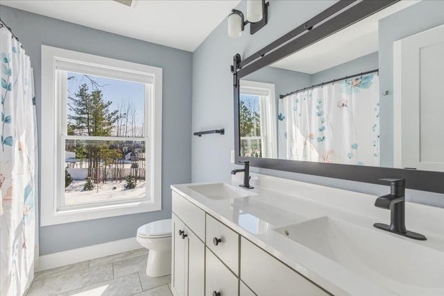196 Chloe Circle, Williston, VT 05495
