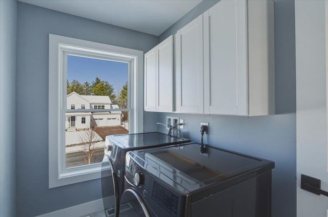196 Chloe Circle, Williston, VT 05495