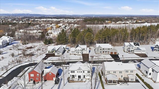 196 Chloe Circle, Williston, VT 05495