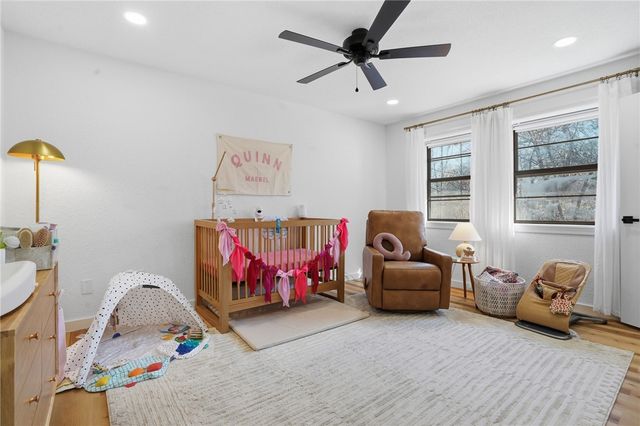 24 Ciemny Lane, Bella Vista, AR 72715