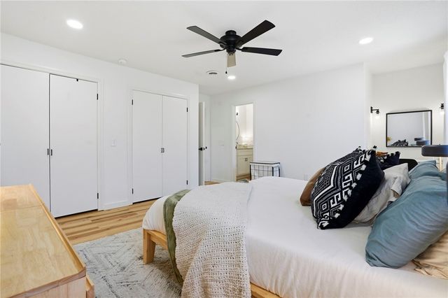 24 Ciemny Lane, Bella Vista, AR 72715