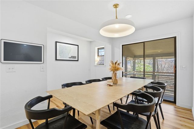 24 Ciemny Lane, Bella Vista, AR 72715