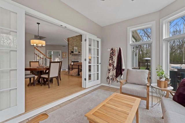W303N8728 Woodland DRIVE, Hartland, WI 53029