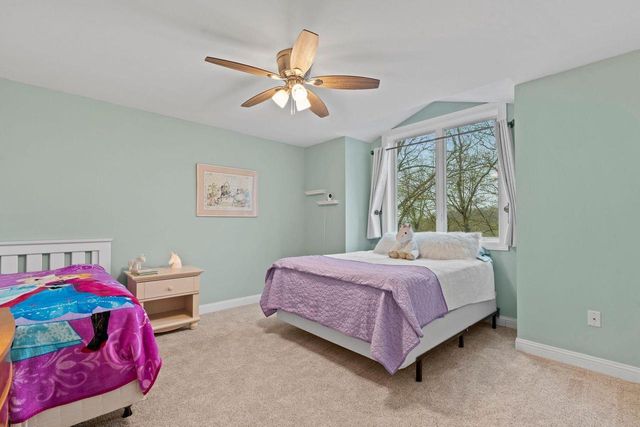 W303N8728 Woodland DRIVE, Hartland, WI 53029