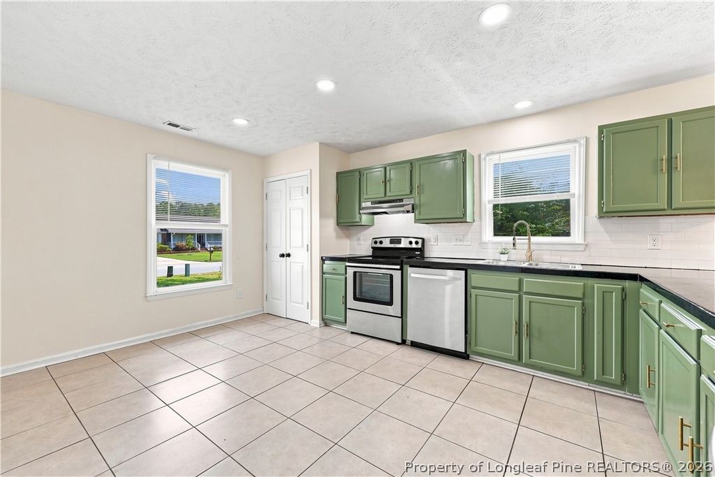847 Santiato Drive, Fayetteville, NC 28314 — photo 14