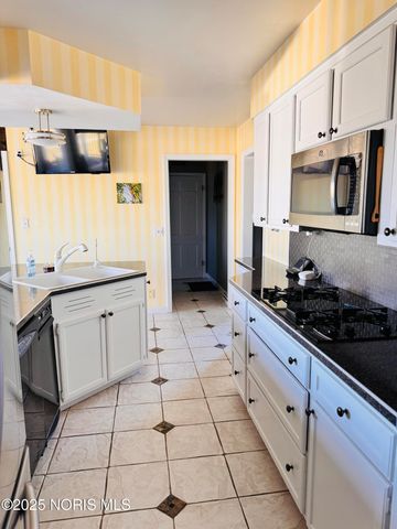 324 Dublin Lane, Bryan, OH 43506