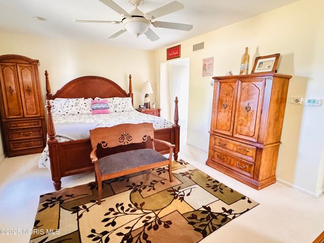 324 Dublin Lane, Bryan, OH 43506