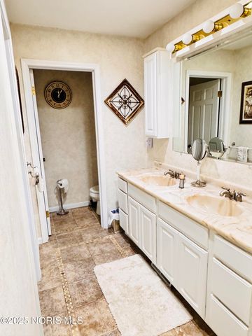 324 Dublin Lane, Bryan, OH 43506