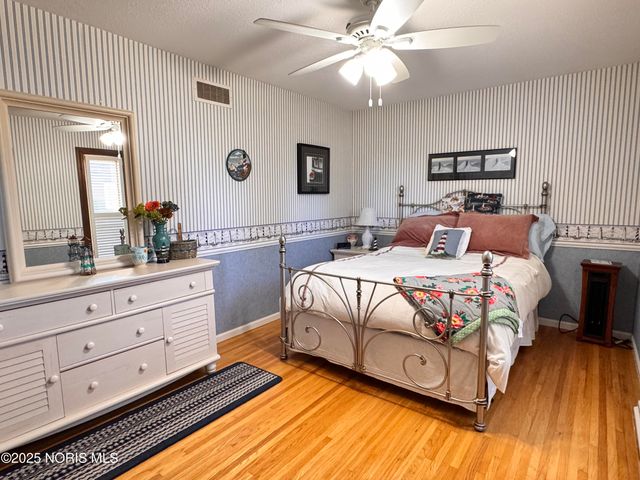 324 Dublin Lane, Bryan, OH 43506