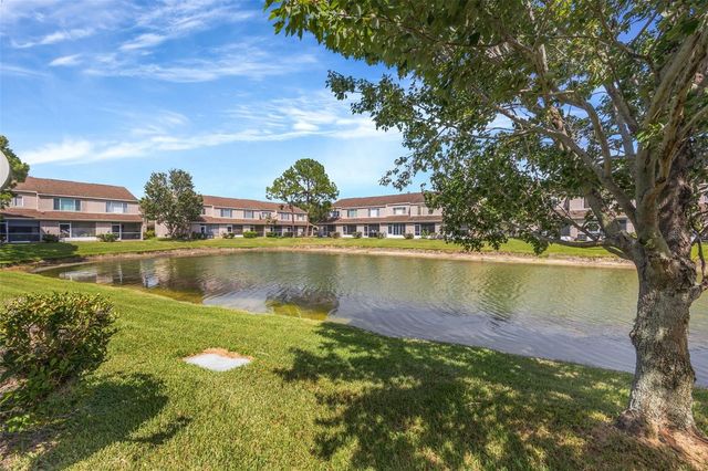 6127 BAYSIDE KEY DRIVE, Tampa, FL 33615