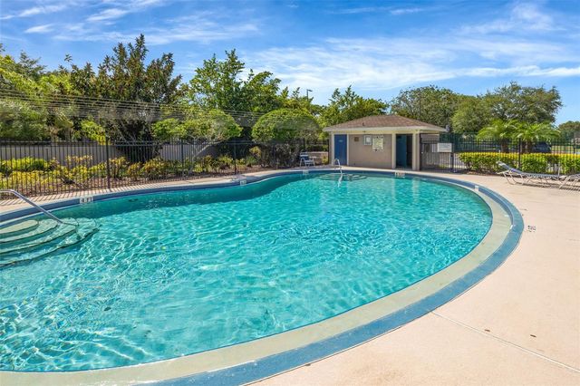 6127 BAYSIDE KEY DRIVE, Tampa, FL 33615