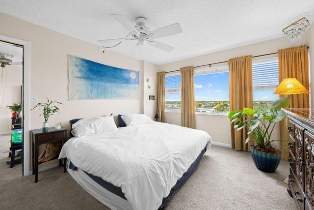 2611 N Riverside Drive 702, Pompano Beach, FL 33062