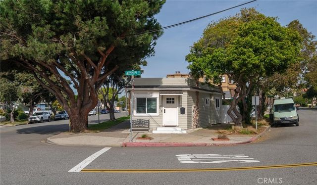 318 S Francisca Avenue, Redondo Beach, CA 90277