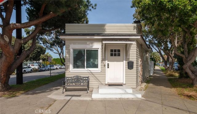318 S Francisca Avenue, Redondo Beach, CA 90277