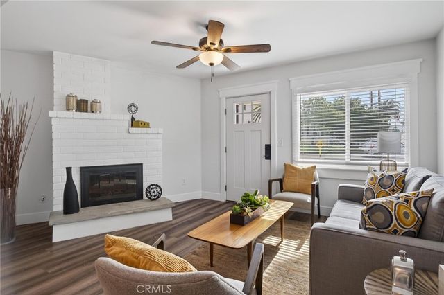 318 S Francisca Avenue, Redondo Beach, CA 90277