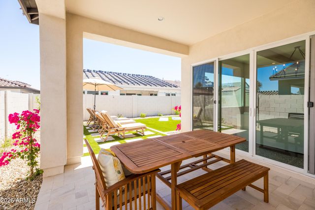 17177 W EDINBURG Street, Surprise, AZ 85388