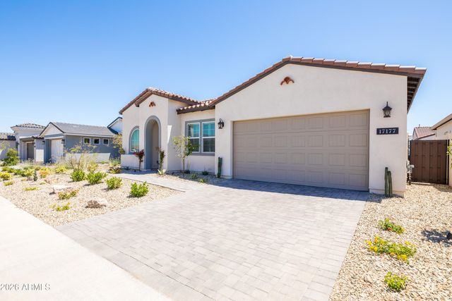 17177 W EDINBURG Street, Surprise, AZ 85388