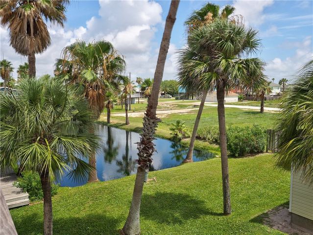 220 W Avenue F 1B, Port Aransas, TX 78373