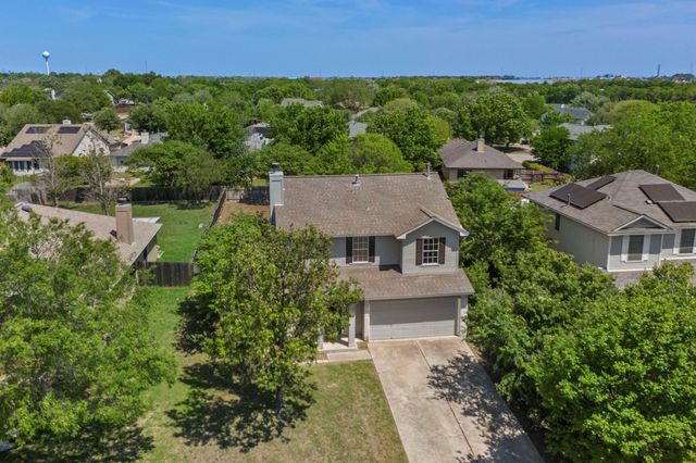 105 Twilight WAY, Hutto, TX 78634