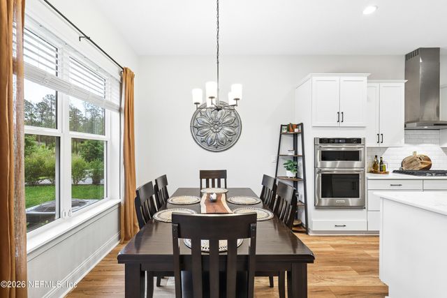 32 VALLEY FALLS Way, St. Johns, FL 32259