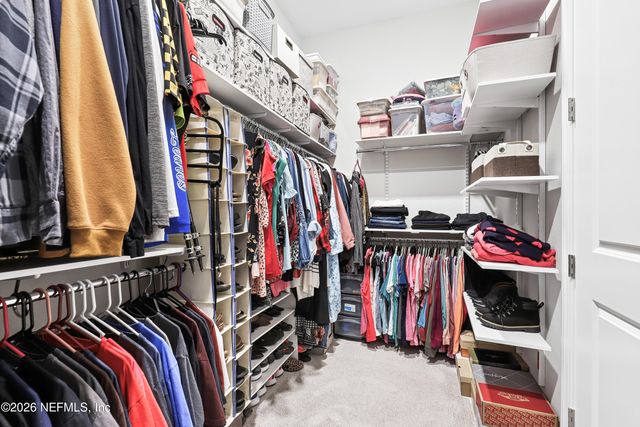 32 VALLEY FALLS Way, St. Johns, FL 32259