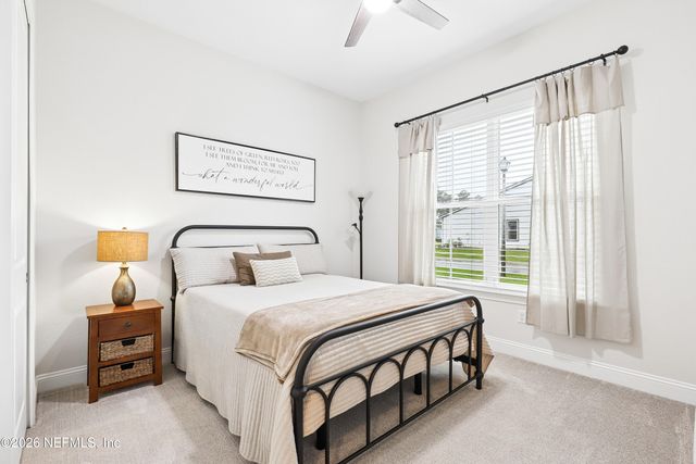 32 VALLEY FALLS Way, St. Johns, FL 32259