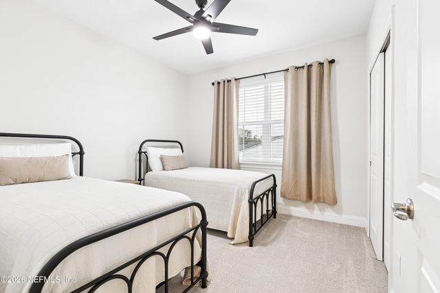 32 VALLEY FALLS Way, St. Johns, FL 32259