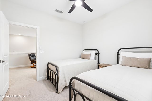 32 VALLEY FALLS Way, St. Johns, FL 32259