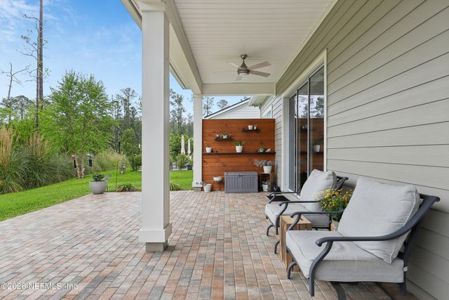 32 VALLEY FALLS Way, St. Johns, FL 32259