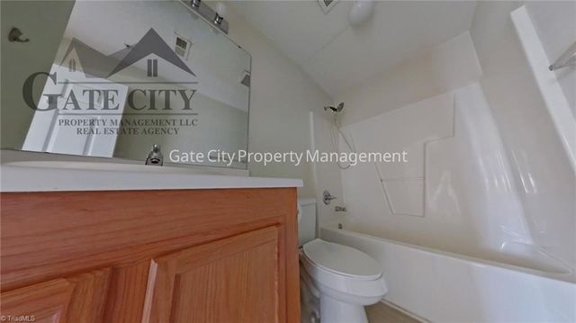 905 Hanahan Court B, Greensboro, NC 27409