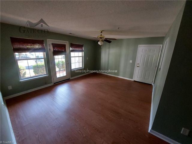 905 Hanahan Court B, Greensboro, NC 27409