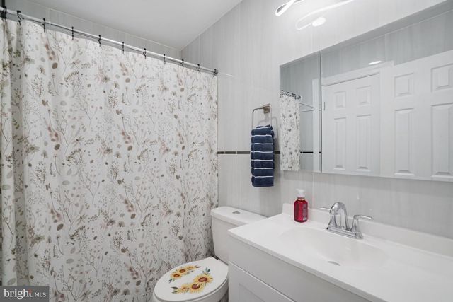 8510 BONNY DR, District Heights, MD 20747