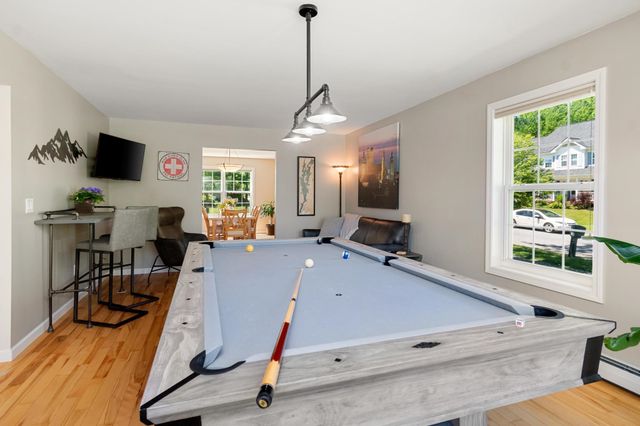 36 Bower Street, South Burlington, VT 05403