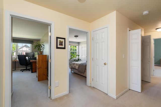 36 Bower Street, South Burlington, VT 05403