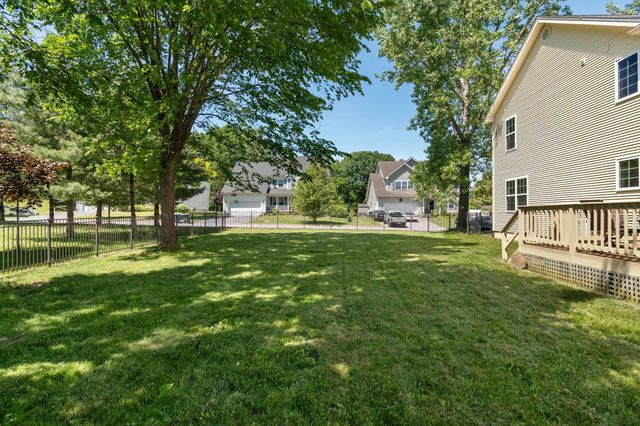 36 Bower Street, South Burlington, VT 05403