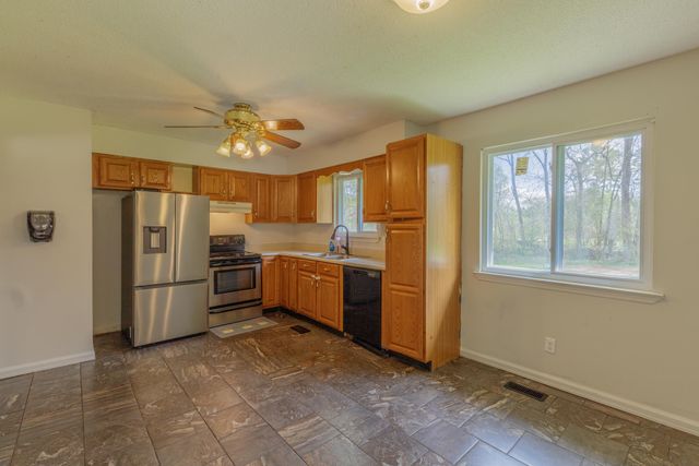 6933 W Highway 136, Chickamauga, GA 30707