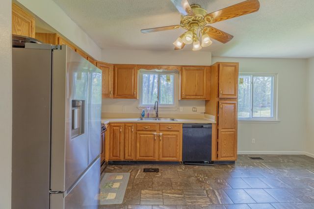 6933 W Highway 136, Chickamauga, GA 30707