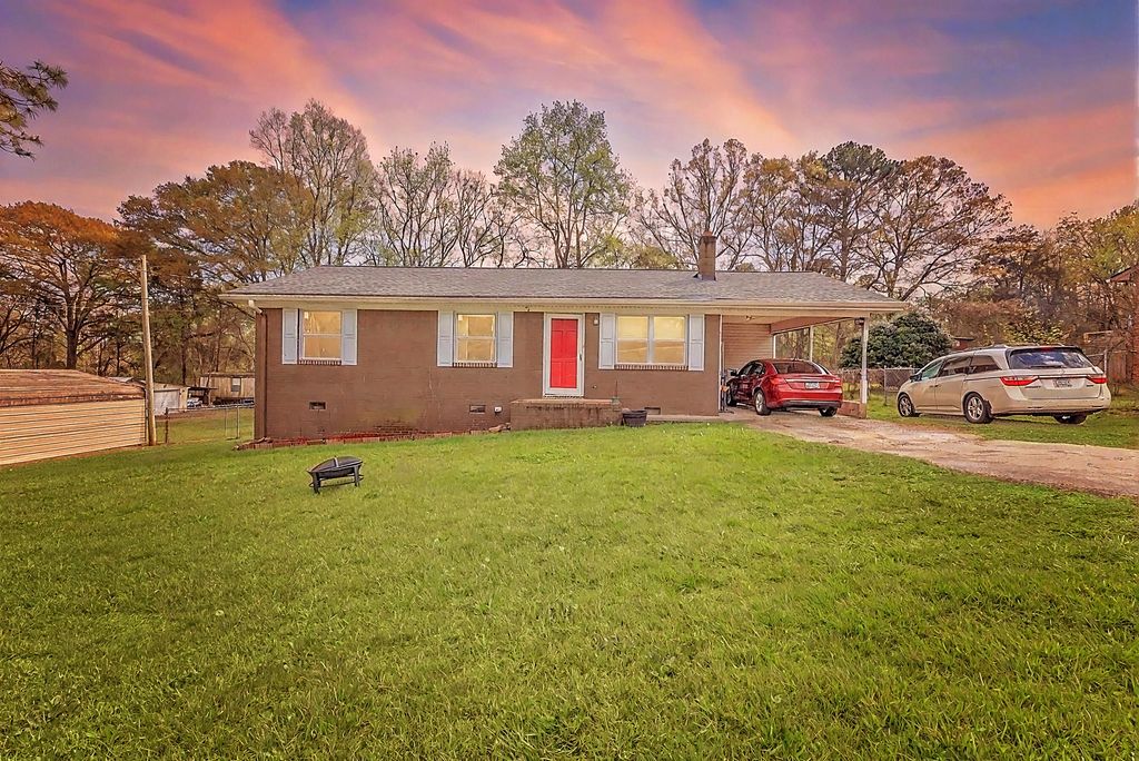 6933 W Highway 136, Chickamauga, GA 30707