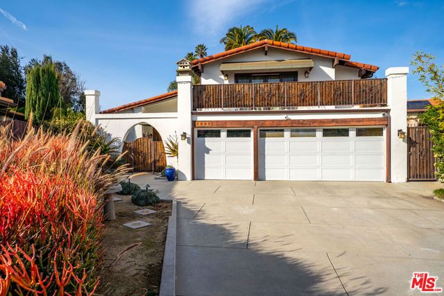 5347 Lockhurst Drive, Woodland Hills, CA 91367