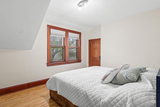 1206 Van Buren Avenue, Saint Paul, MN 55104