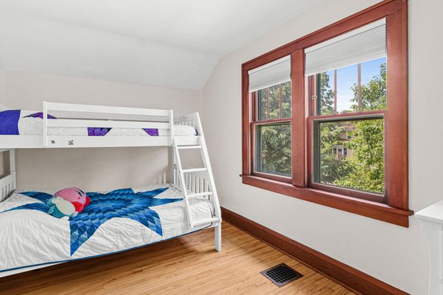 1206 Van Buren Avenue, Saint Paul, MN 55104