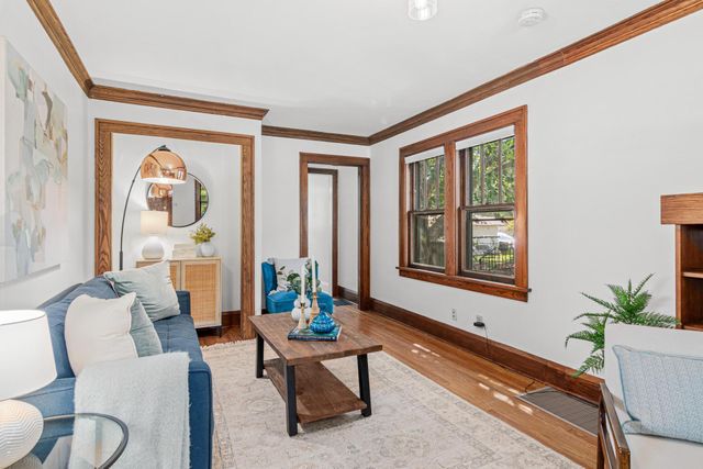 1206 Van Buren Avenue, Saint Paul, MN 55104
