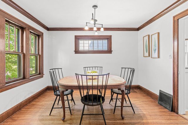 1206 Van Buren Avenue, Saint Paul, MN 55104